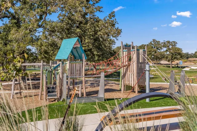 $504,900 | 110 Nandina Path, Bastrop, TX 78602