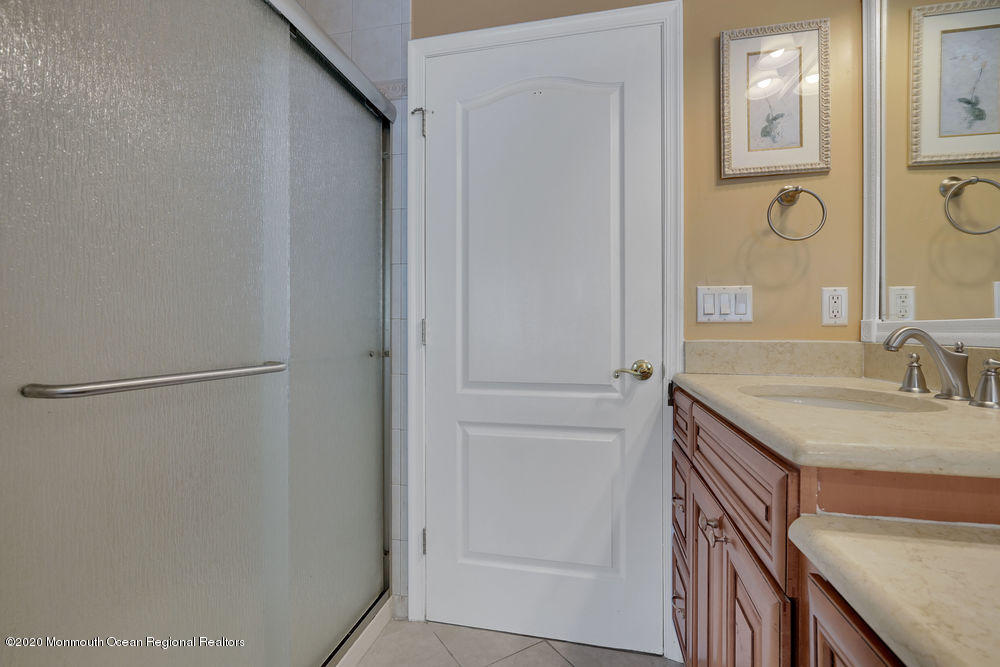 1727 Azure Drive Neptune, NJ 07753 - Photo 27 of 58 059_dsc03759