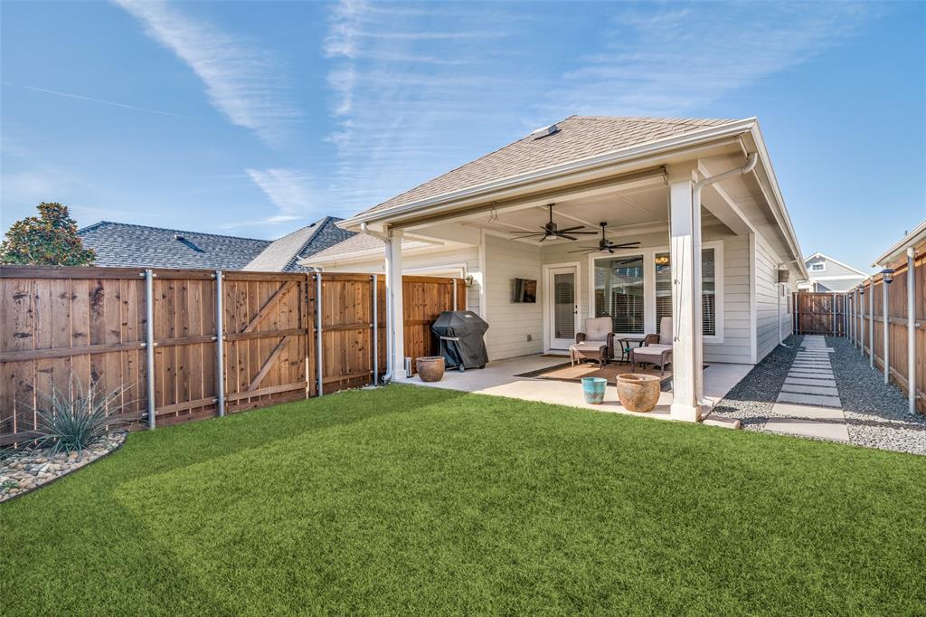 6420 Trezevant Street Rowlett, TX 75089 - Photo 16 of 28 Back yard & patio