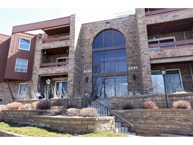 2250 Midland Grove Road, Unit 202 Roseville, MN 55113 - Photo 1 of 1 Gallery Image 1