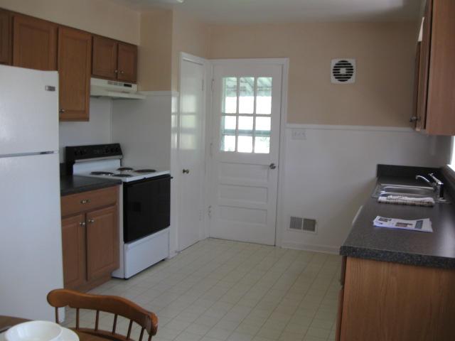 2405 Tillett Road Southwest Roanoke, VA 24015 - Photo 2 of 12 Listing Photo