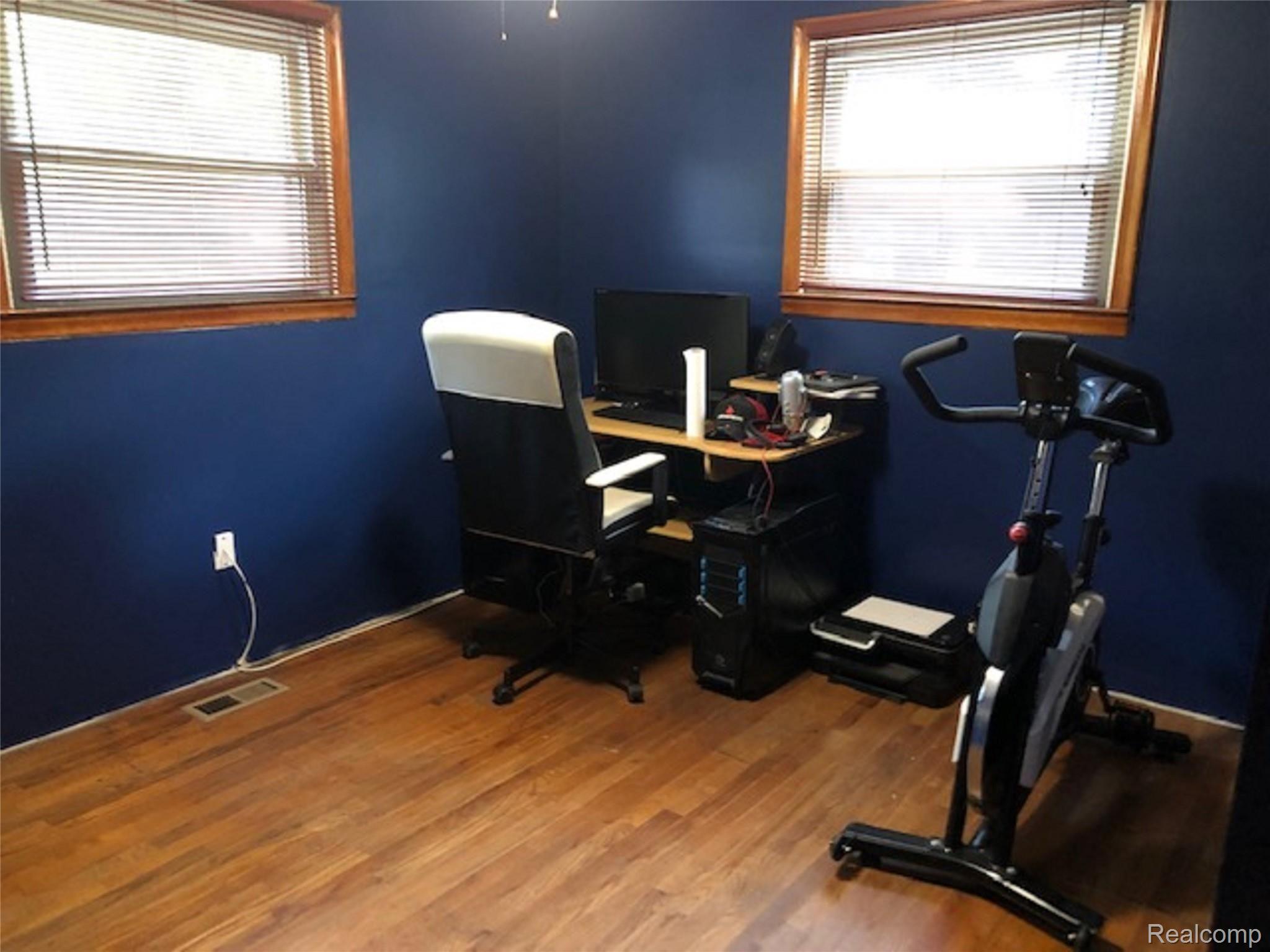 10120 Bunton Road Willis, MI 48191 - Photo 10 of 34 Bunton office 1.jpg
