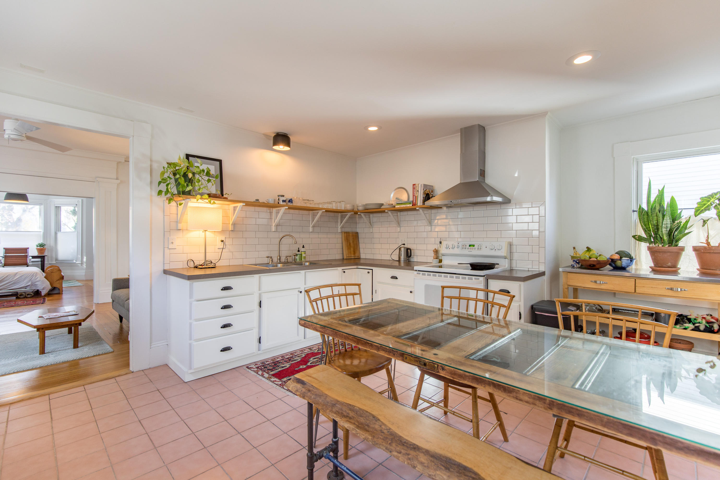 21 Hanover Street Portland, ME 04101 - Photo 22 of 40 21 Hanover Street Portland-33