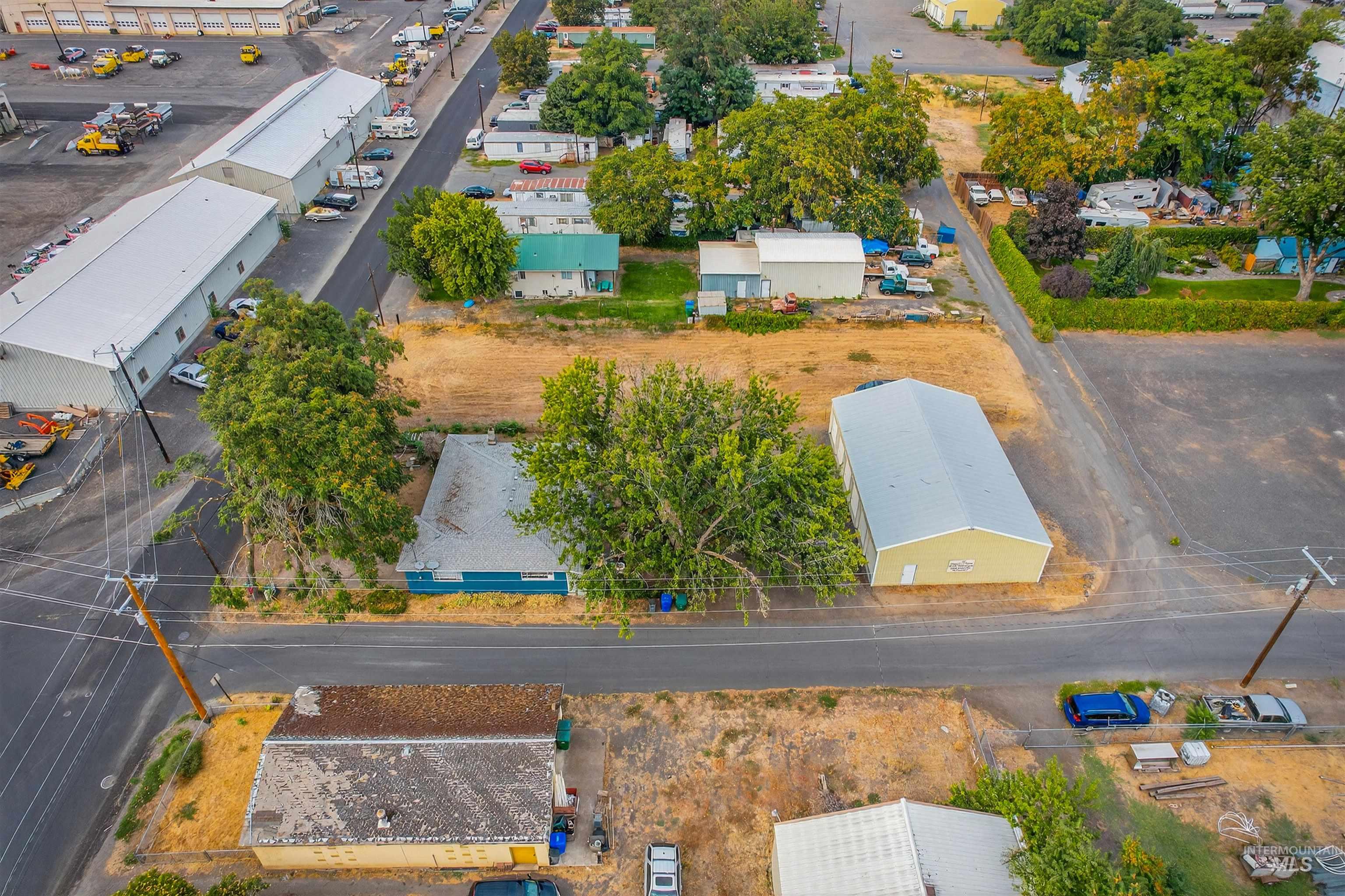 705 28th Street North Lewiston, ID 83501 - Photo 29 of 34 Drone / aerial view