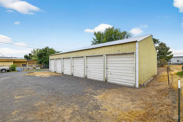 $375,000 | 705 28th Street North, Lewiston, ID 83501