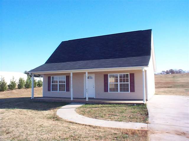 541 Burnetts Road Chesnee, SC 29323 - Photo 1 of 8
