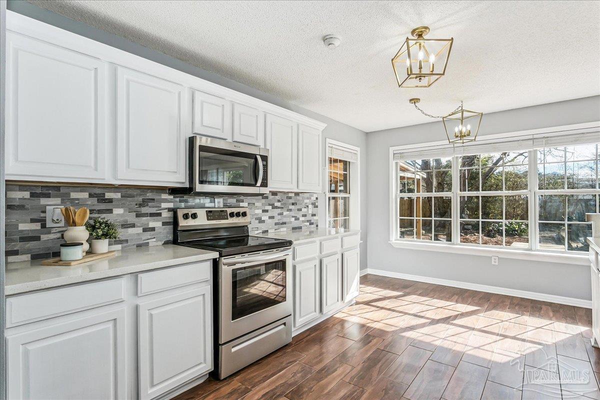 7605 Woodmont Road Navarre, FL 32566 - Photo 4 of 49 Gallery Image 4