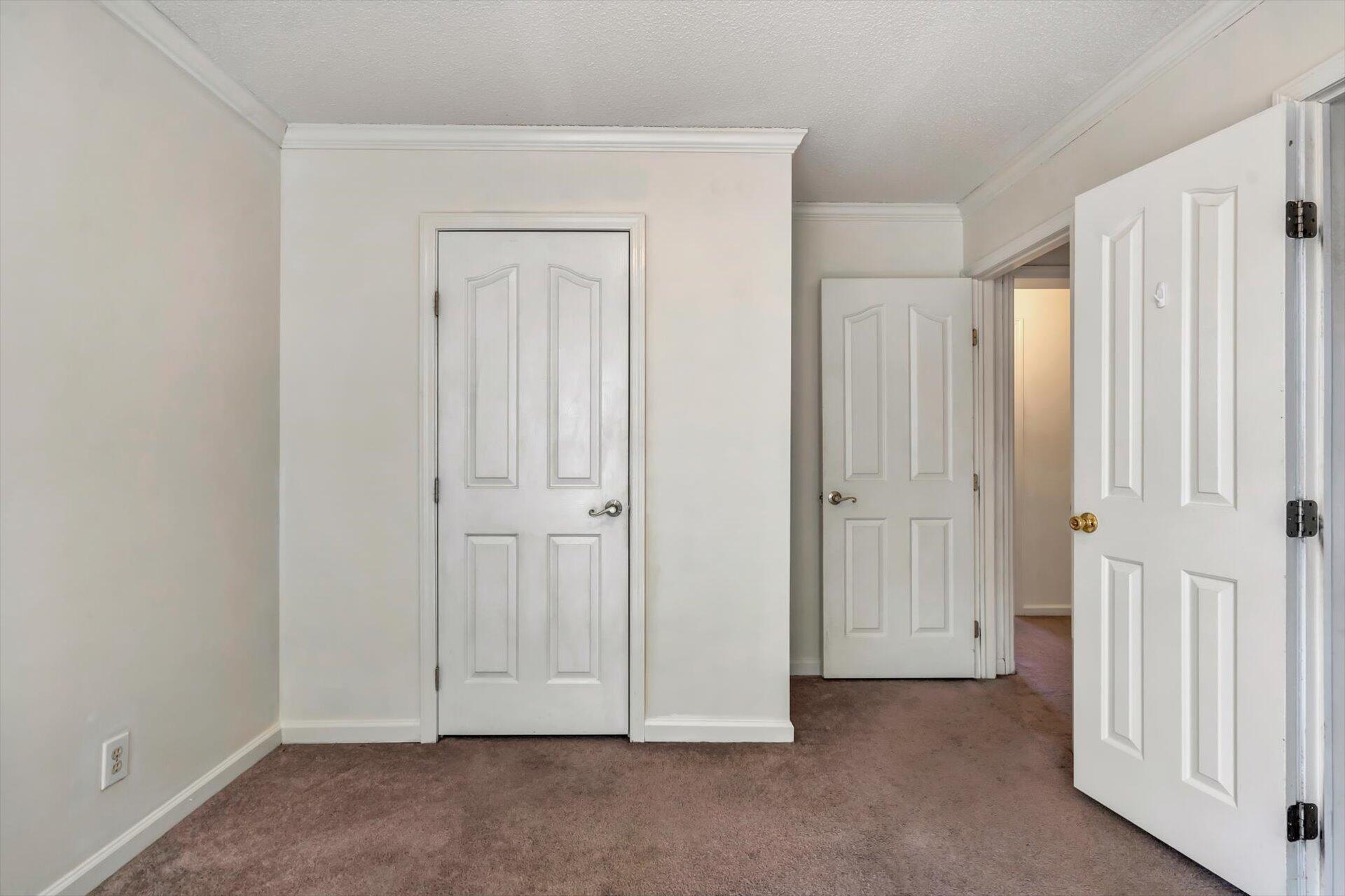 91 Hilltop Road Roanoke, VA 24014 - Photo 24 of 29 22-DSC3666