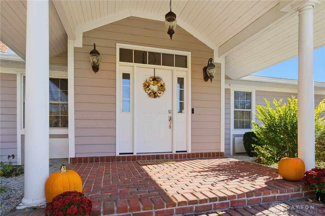 8390 Bellbrook Road Waynesville, OH 45068 - Photo 9 of 67 Gallery Image 9