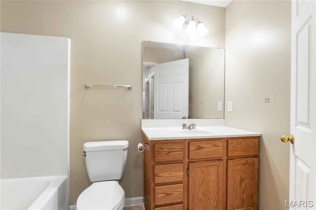 1024 Bates Street St. Louis, MO 63111 - Photo 13 of 31