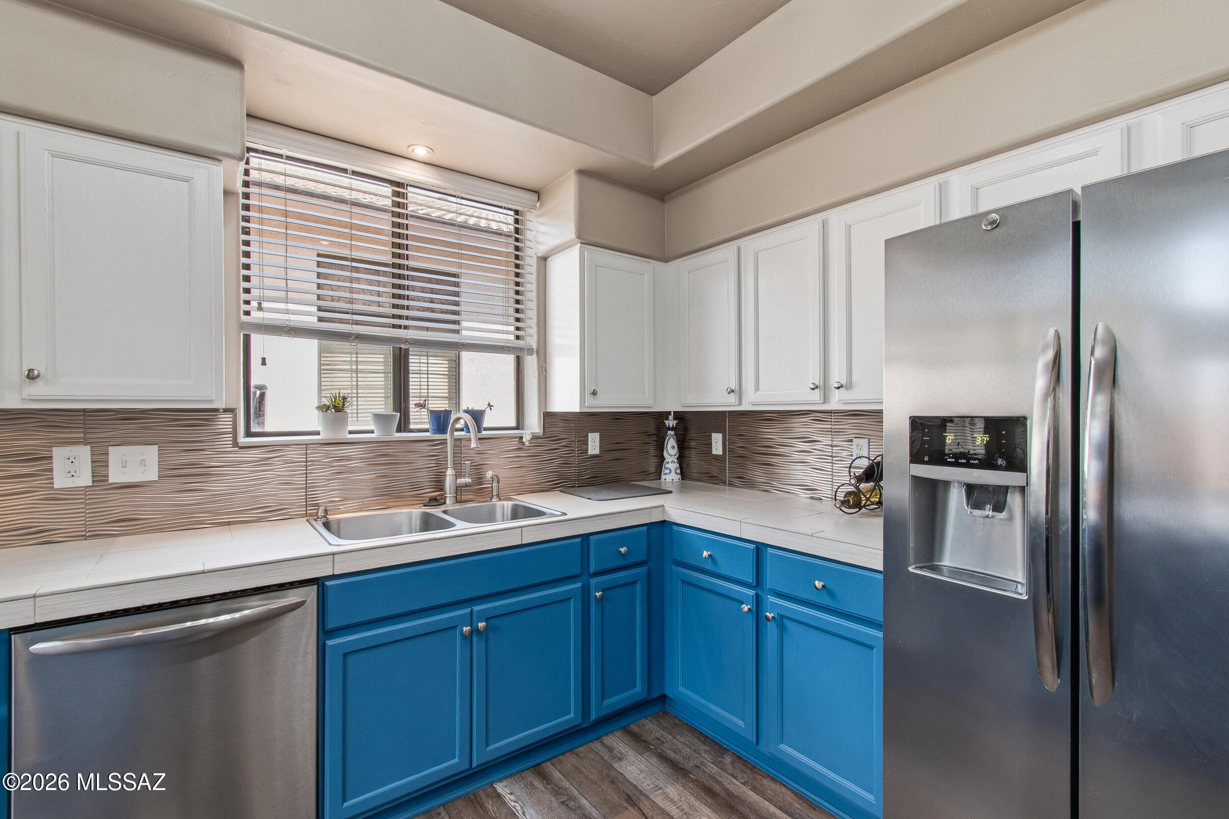 9133 East Dawn Post Road Tucson, AZ 85749 - Photo 19 of 50 Kitchen