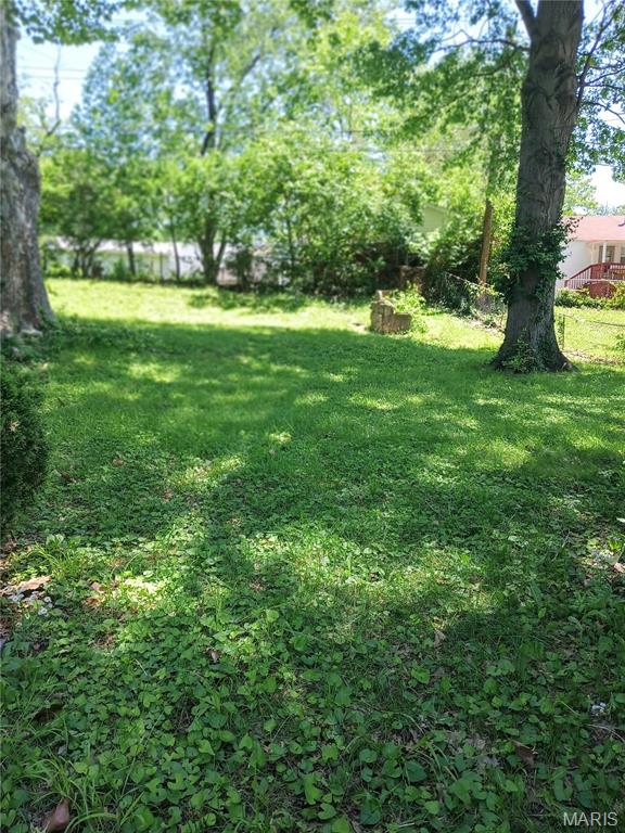 2036 Raft Drive Hanley Hills, MO 63133 - Photo 12 of 28