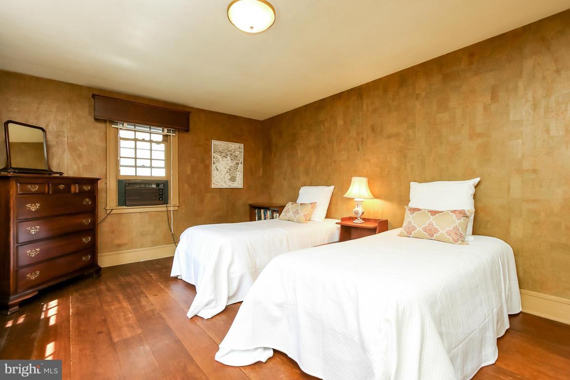 203 Prince George Street Annapolis, MD 21401 - Photo 16 of 30 Bedroom