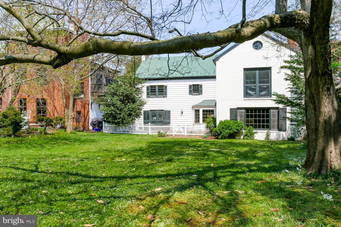 203 Prince George Street Annapolis, MD 21401 - Photo 21 of 30 Exterior (Rear)