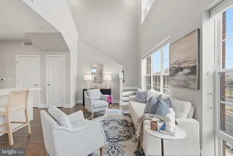 $645,000 | 502 Diamondback Drive, Unit 204, Gaithersburg, MD 20878