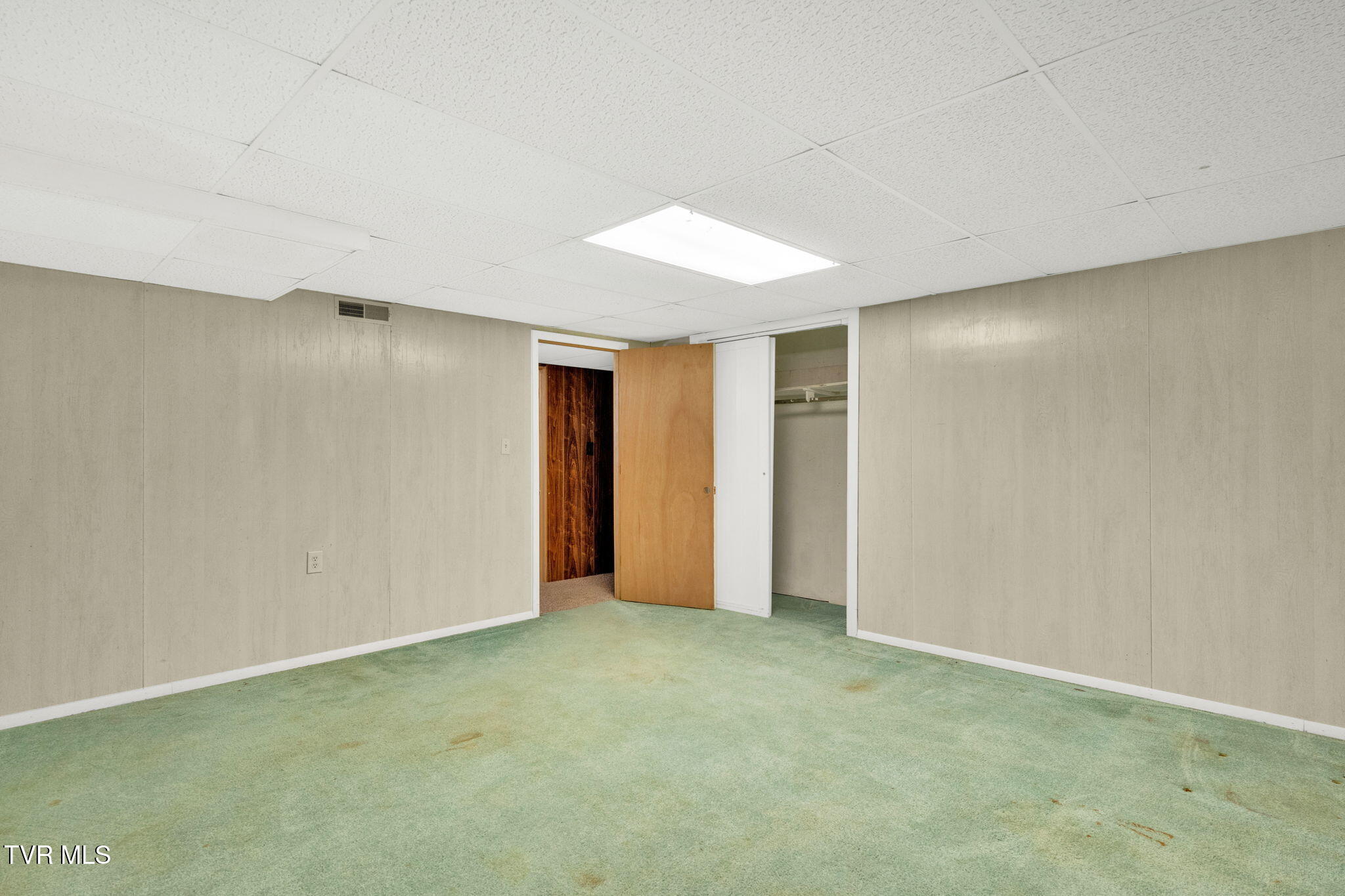 126 Milligan View Road Johnson City, TN 37601 - Photo 30 of 44 25-web-or-mls-JH 20251101-151