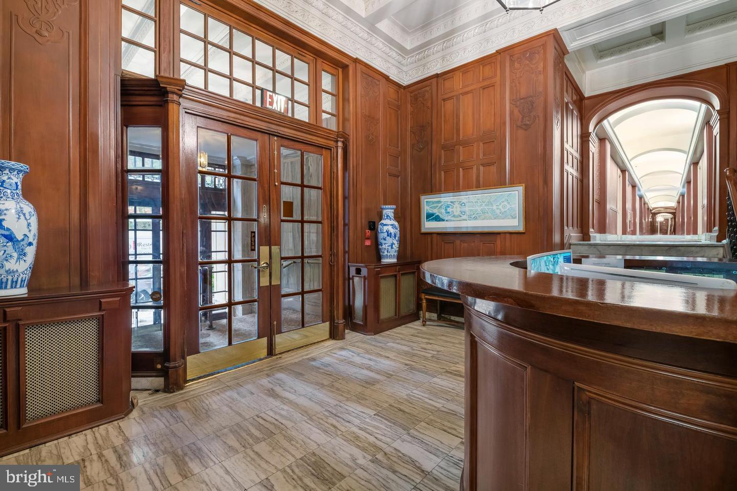 250 South 13th Street, Unit 5D Philadelphia, PA 19107 - Photo 17 of 19