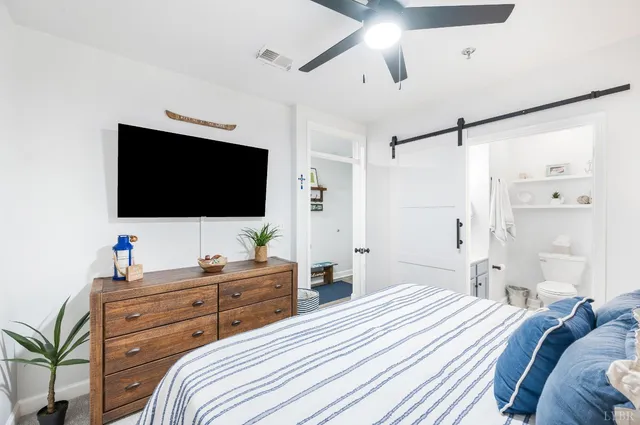 a close view of sink and tap