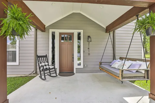 $369,000 | 21410 Fox Pup Drive, Houston, TX 77532