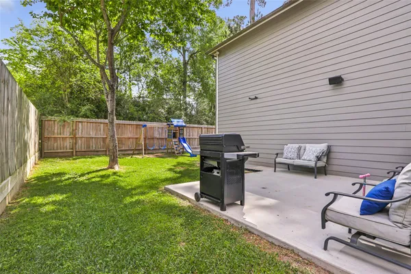 $369,000 | 21410 Fox Pup Drive, Houston, TX 77532