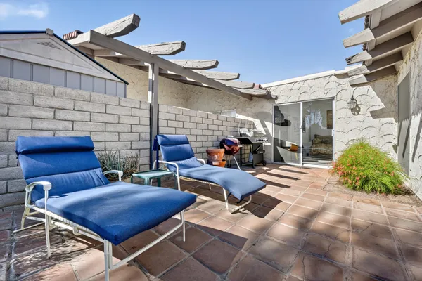 $289,700 | 82239 Waring Way, Indio, CA 92201