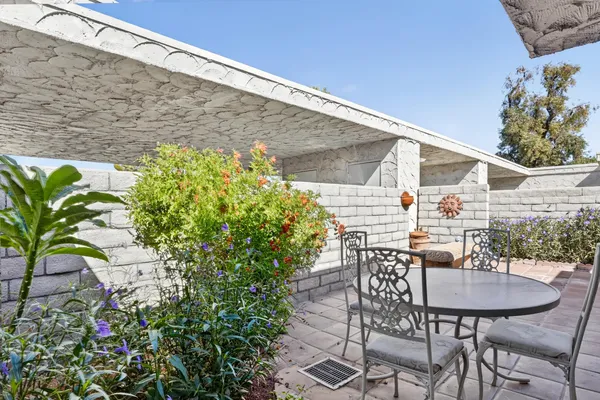 $289,700 | 82239 Waring Way, Indio, CA 92201