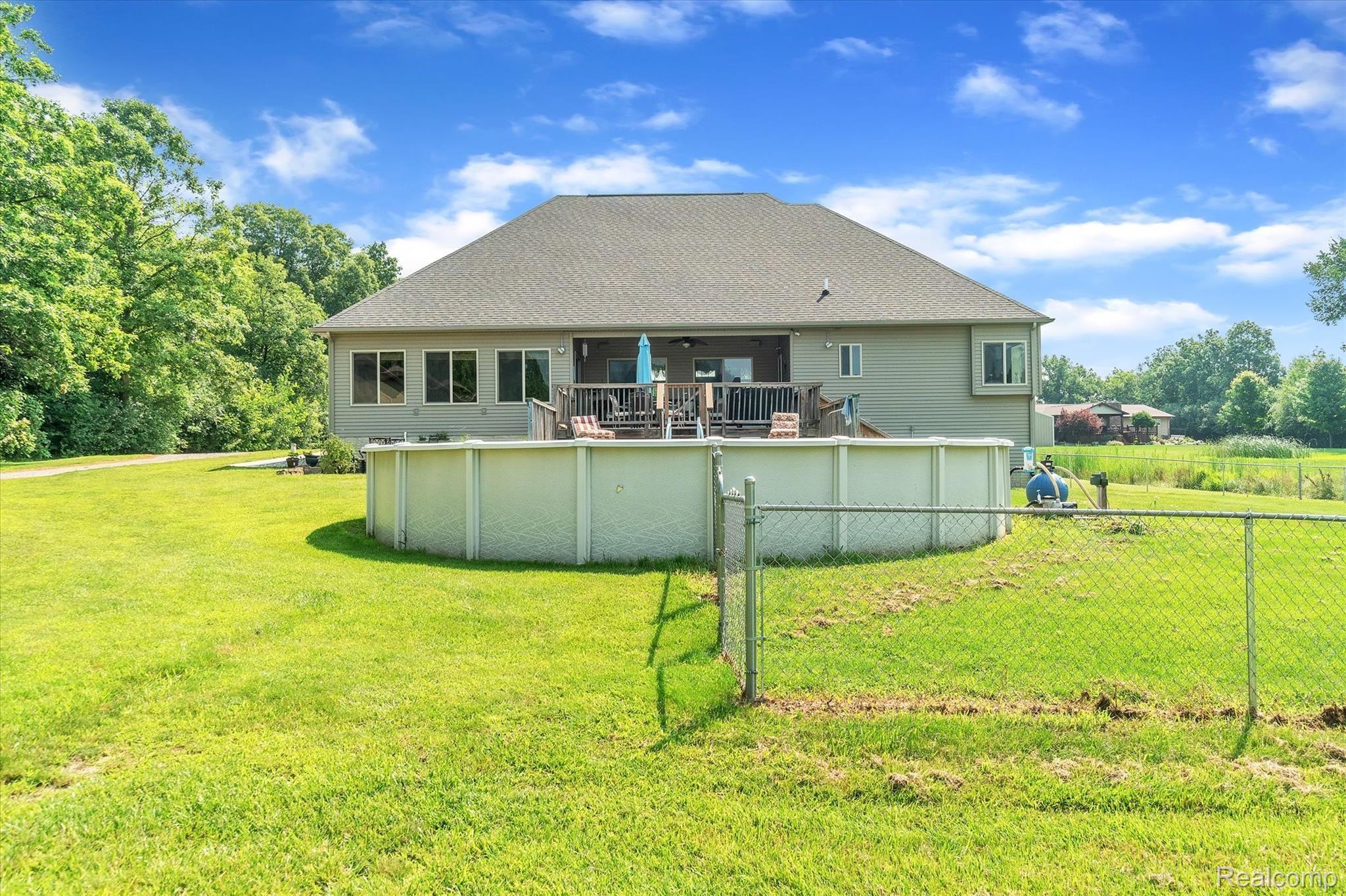 2132 South Oak Road Davison, MI 48423 - Photo 48 of 55 48-2132-S-Oak-Rd-WindowStill-Real-Estate-Photography-49.jpg