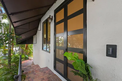 $1,450,000 | 3010 Northeast 49th Street, Unit 7, Fort Lauderdale, FL 33308