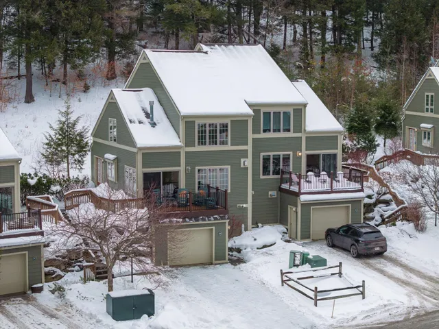 $1,450,000 | 646 Topnotch Drive, Unit B, Stowe, VT 05672