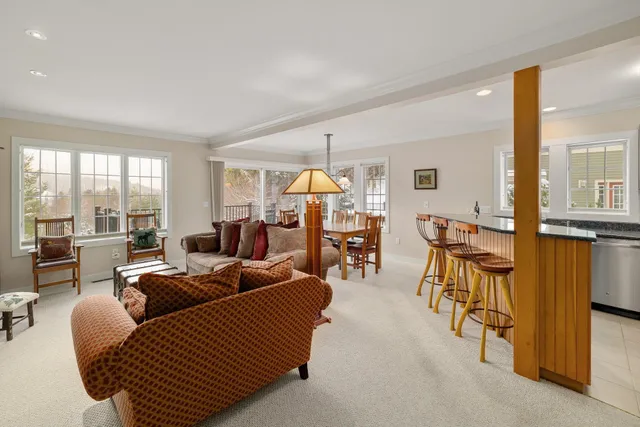 $1,450,000 | 646 Topnotch Drive, Unit B, Stowe, VT 05672