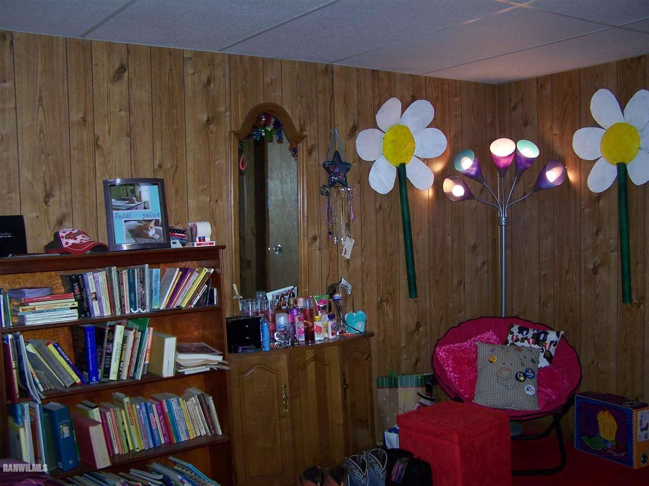 511 Calvert Avenue Chadwick, IL 61014 - Photo 13 of 17 Gallery Image 13