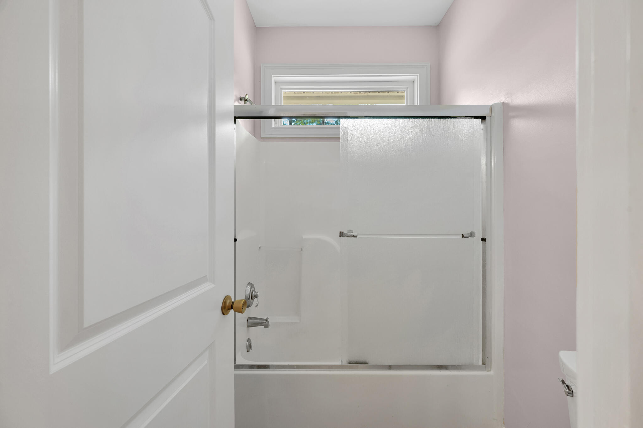 1561 Zion Road Dorchester, SC 29437 - Photo 36 of 50 Guest Bathroom