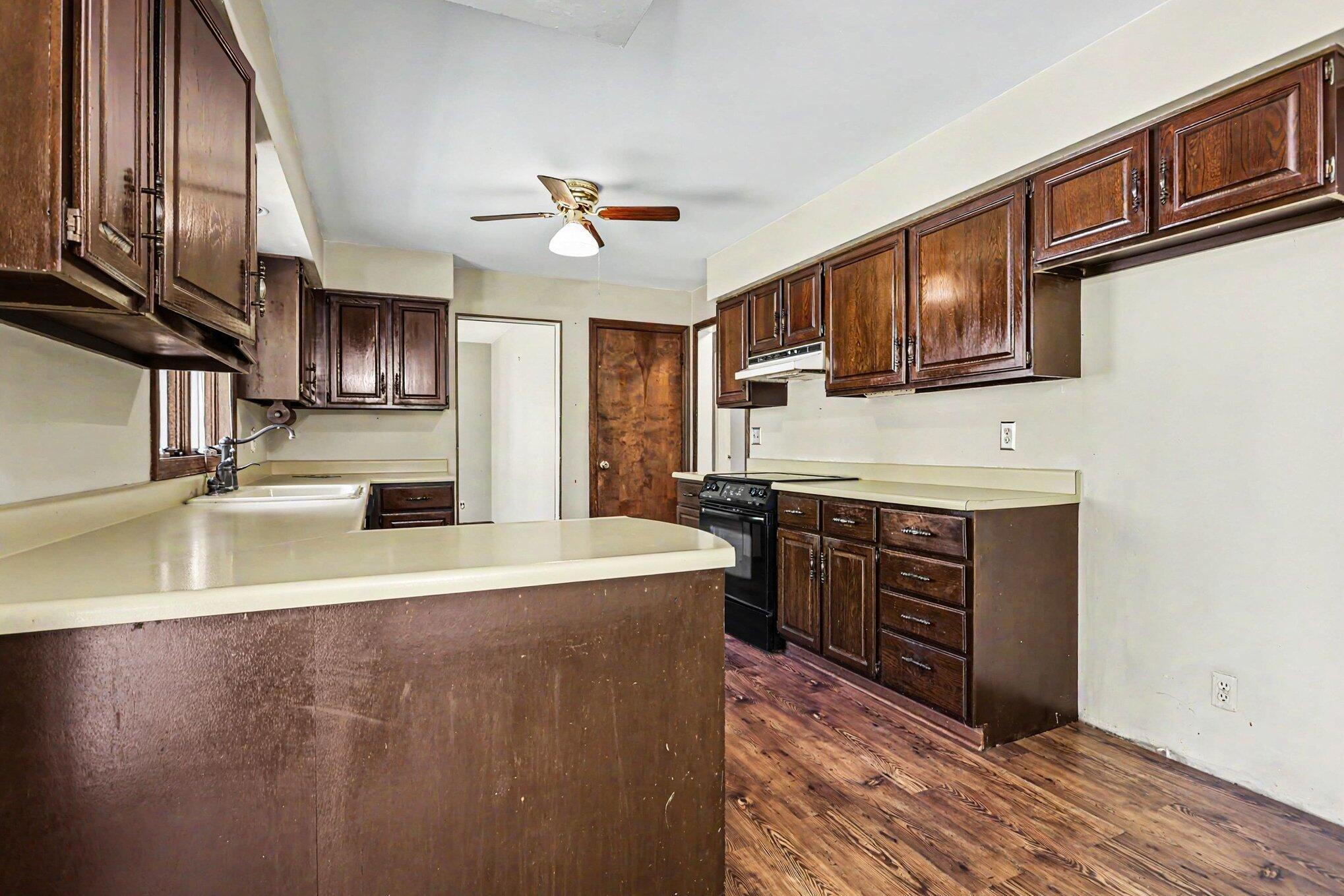 8304 Hollywood Road Baroda, MI 49101 - Photo 13 of 45 011_file_6775