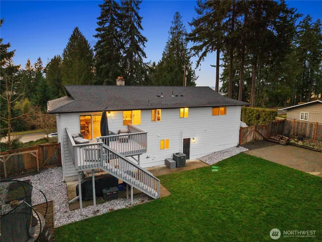 $759,950 | 2907 86th Avenue East, Edgewood, WA 98371