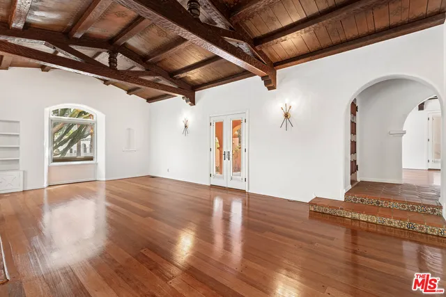 $1,690,000 | 931 South Ogden Drive, Los Angeles, CA 90036