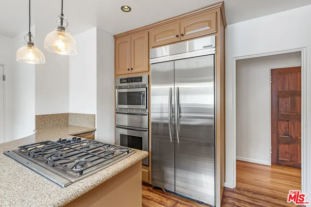 $1,750,000 | 931 South Ogden Drive, Los Angeles, CA 90036