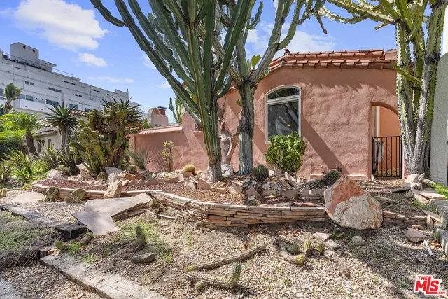 $1,750,000 | 931 South Ogden Drive, Los Angeles, CA 90036