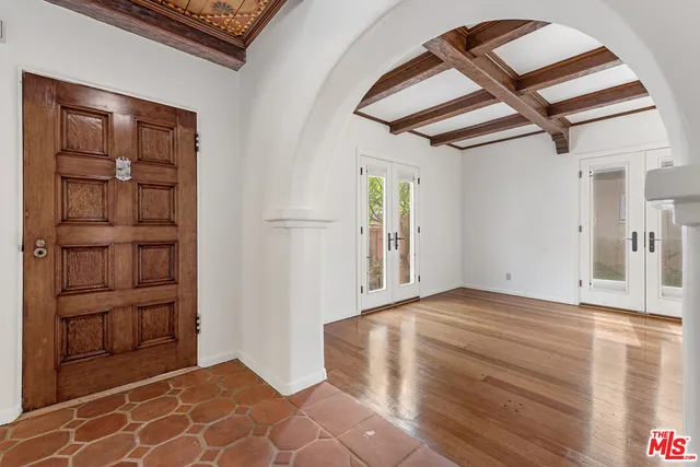 $1,750,000 | 931 South Ogden Drive, Los Angeles, CA 90036