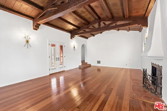 $1,750,000 | 931 South Ogden Drive, Los Angeles, CA 90036