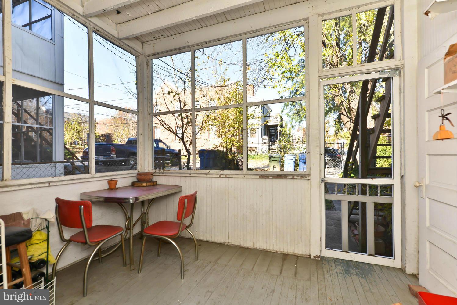 3925 W Street Northwest Washington, DC 20007 - Photo 22 of 26 Interior (General)