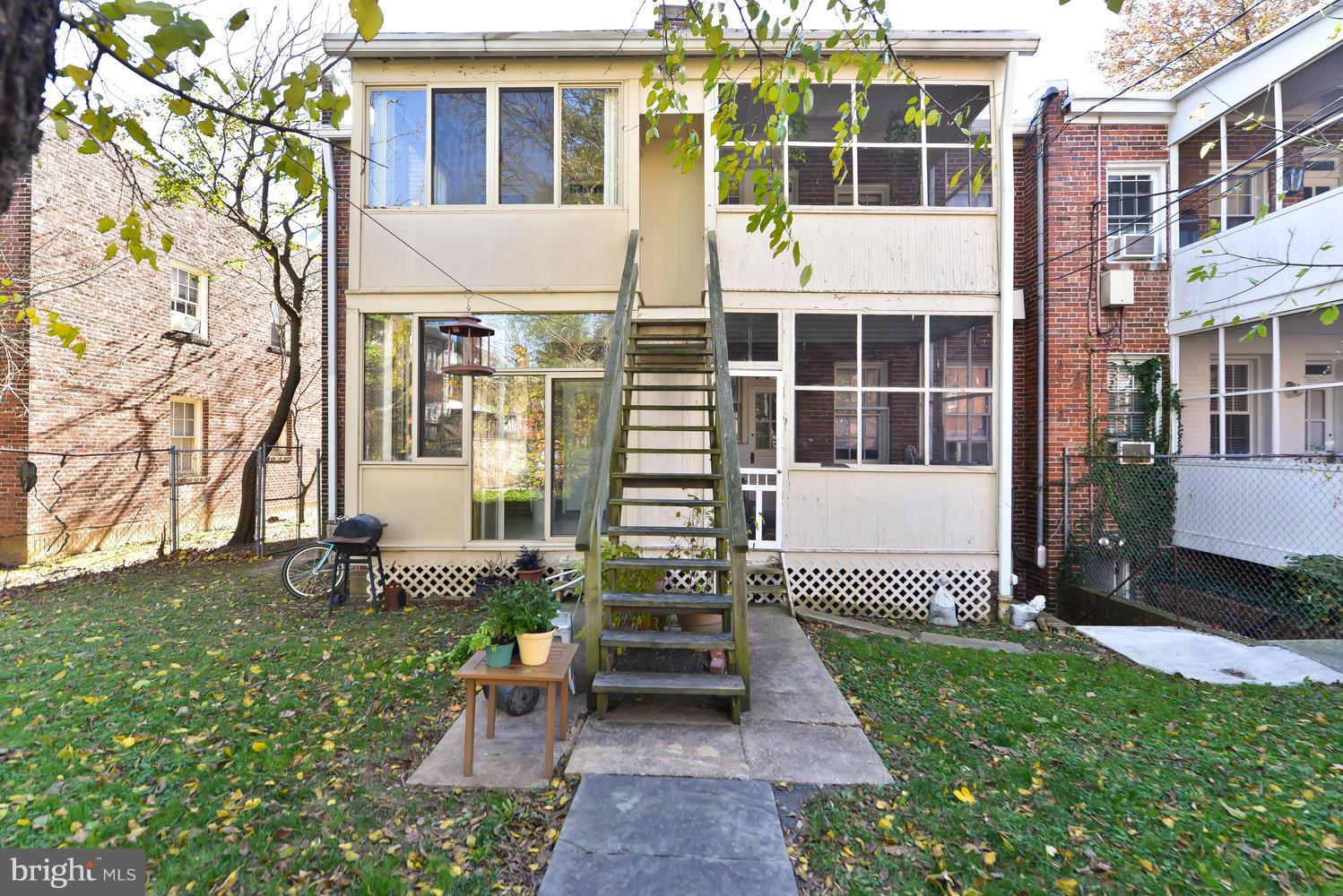 3925 W Street Northwest Washington, DC 20007 - Photo 24 of 26 Exterior (Rear)