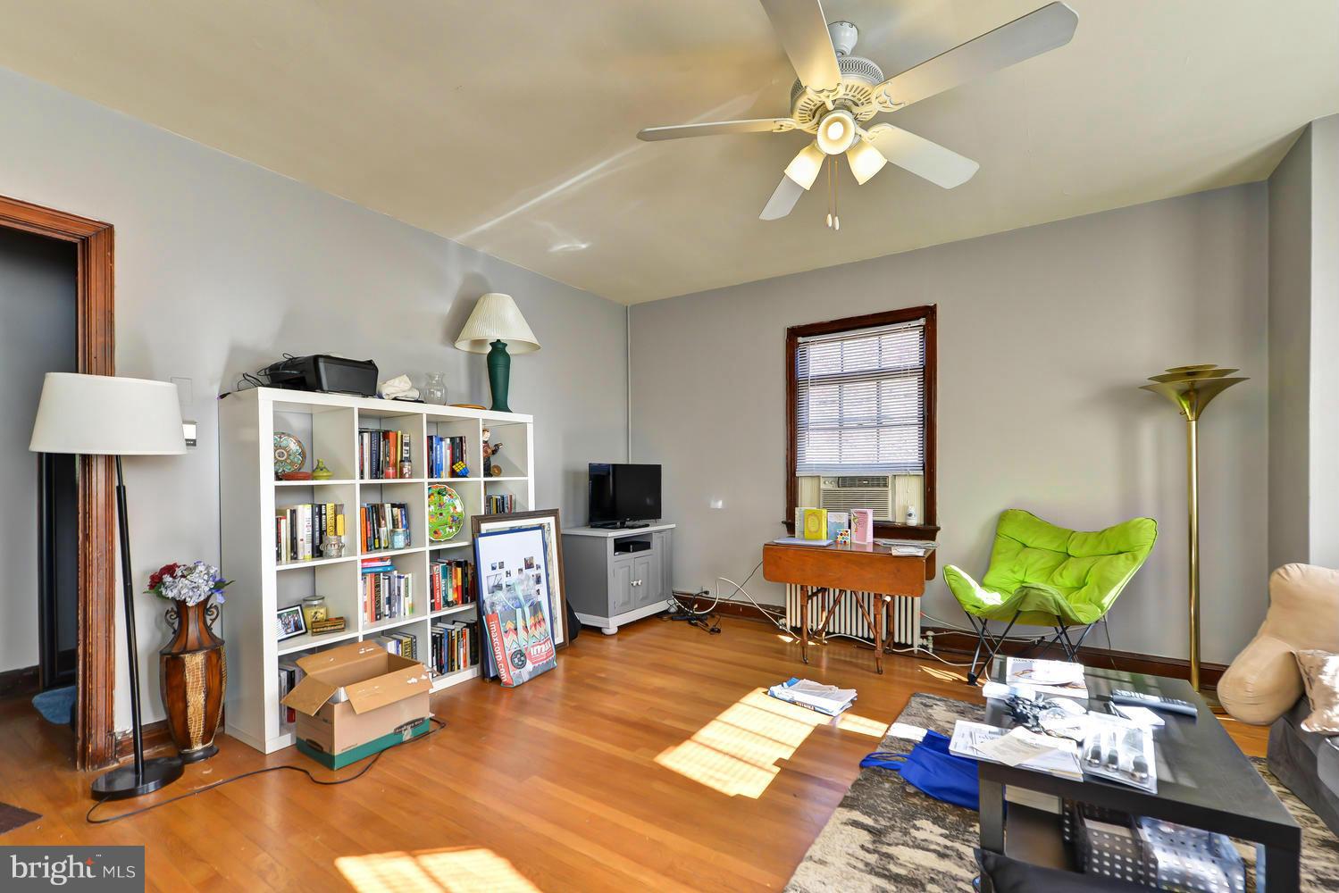3925 W Street Northwest Washington, DC 20007 - Photo 6 of 26 Living Room