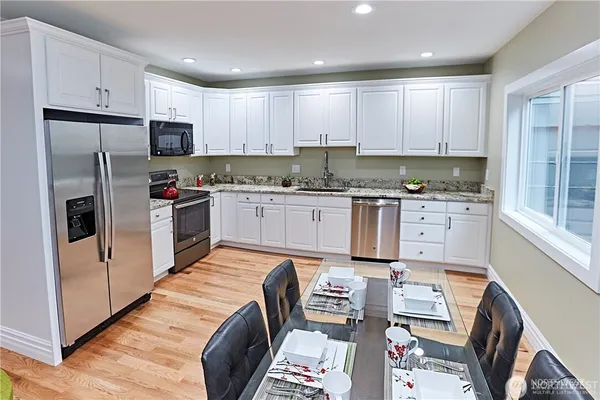 $2,300,000 | 15012 16th Avenue Southeast, Mill Creek, WA 98012