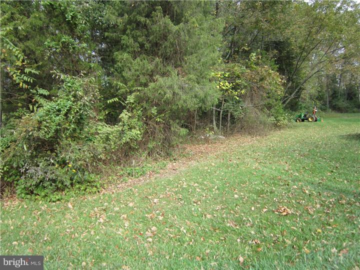 L:10 L:10 Ridge Road Telford, PA 18969 - Photo 2 of 8