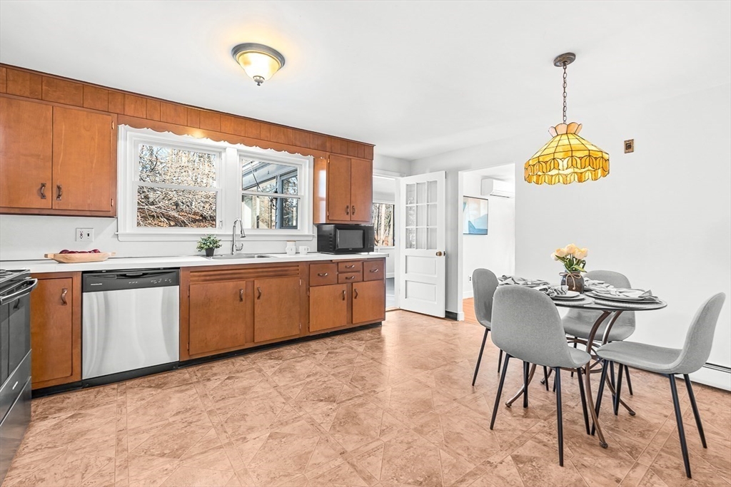 7 Trinity Road Winchester, MA 01890 - Photo 23 of 42