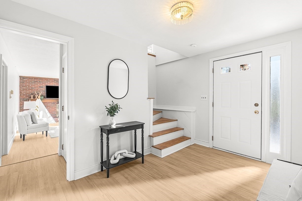 7 Trinity Road Winchester, MA 01890 - Photo 3 of 42