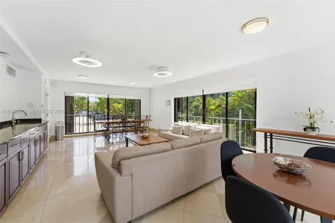 $849,000 | 575 Crandon Boulevard, Unit 707, Key Biscayne, FL 33149