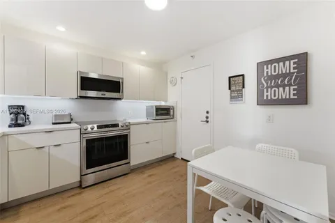 $849,000 | 575 Crandon Boulevard, Unit 707, Key Biscayne, FL 33149