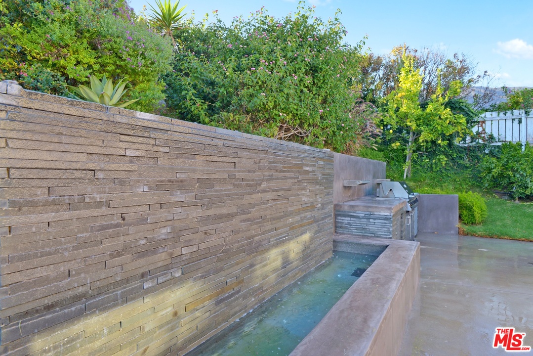 3723 Castlerock Road Malibu, CA 90265 - Photo 49 of 50