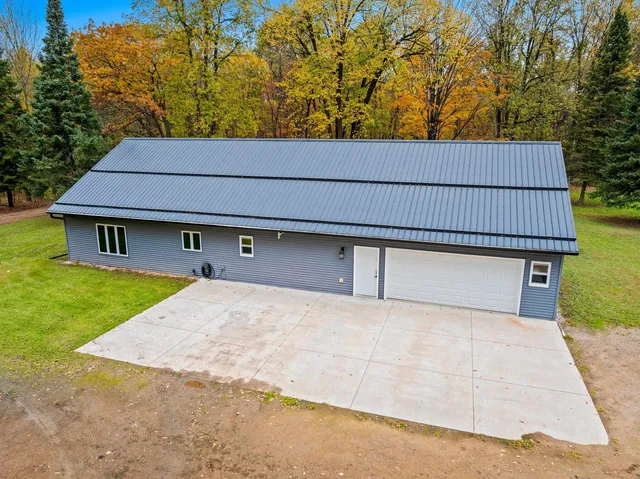 $399,000 | W14856 County Rd SS, Tigerton, WI 54486